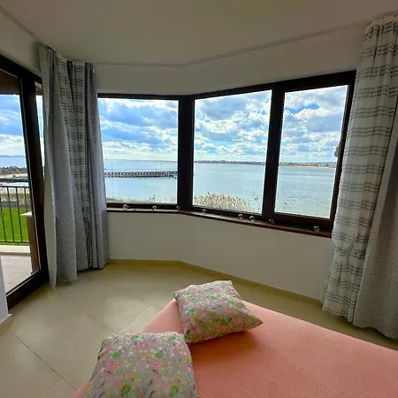 Apartamento Marina Breeze - Firstline & Seaview